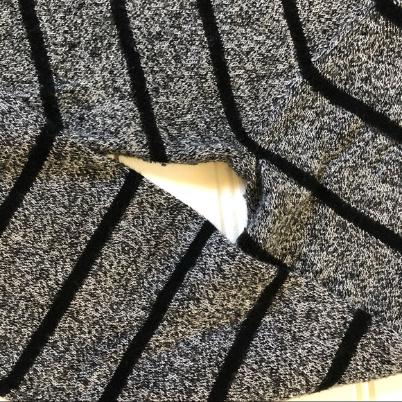 Black and Gray Sweater - Picture 3 of 4